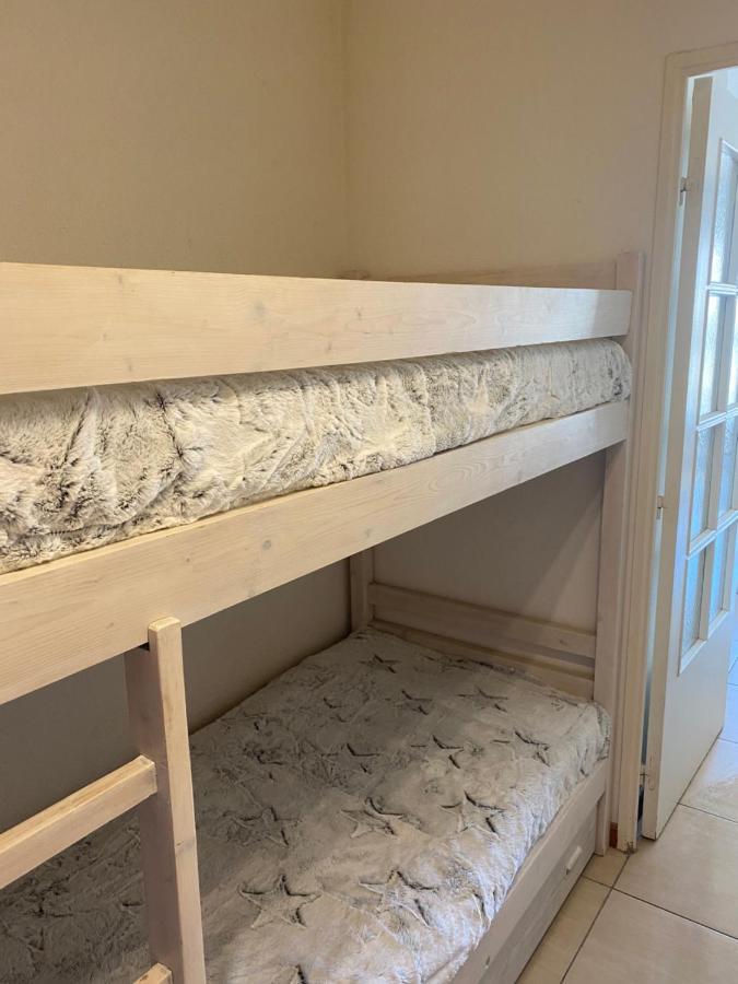 Apartment Superior Santa Cruz แซ็งต์-แมกซีม ภายนอก รูปภาพ